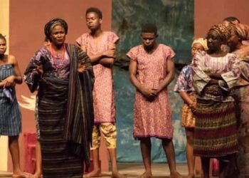 AFRICAN DRAMA AND THE TRANSITION TO THEATRE