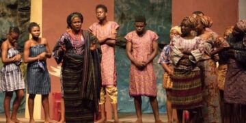 AFRICAN DRAMA AND THE TRANSITION TO THEATRE