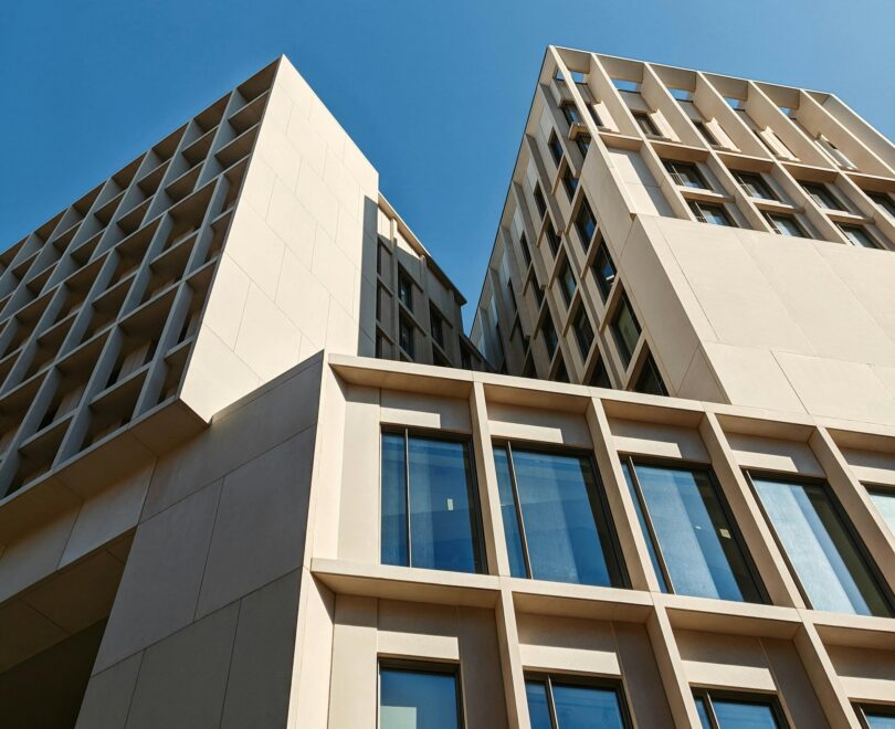 LONDON SCHOOL OF ECONOMICS SUMMER INTERNSHIPS 2025